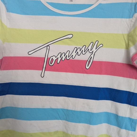 🎈Tommy Hilfiger Striped T-Shirt - Picture 2 of 5